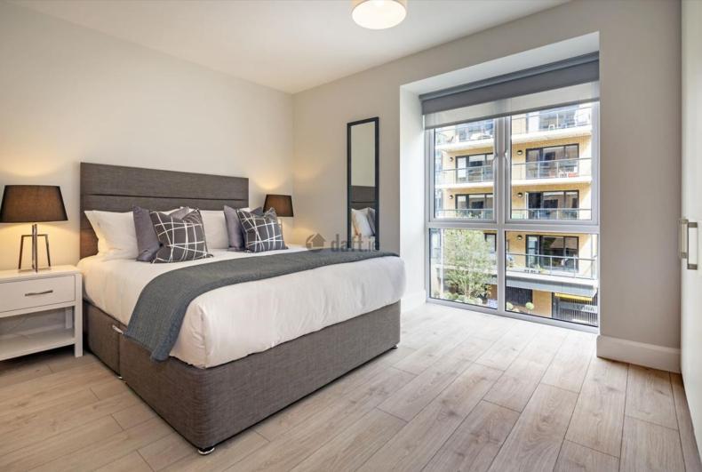 Modern Sandyford Bedroom Luaran gambar